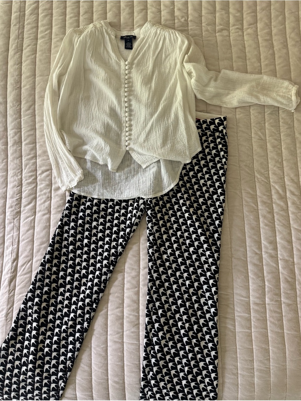 Banana Republic Swallow print trousers